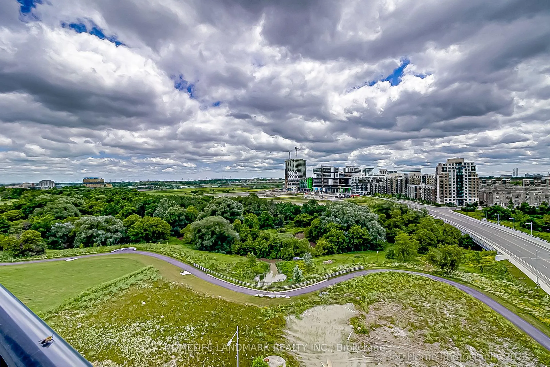 Photo 33 of Unit 1103, 8 Water Walk Drive, Markham, Unionville — HOMEH