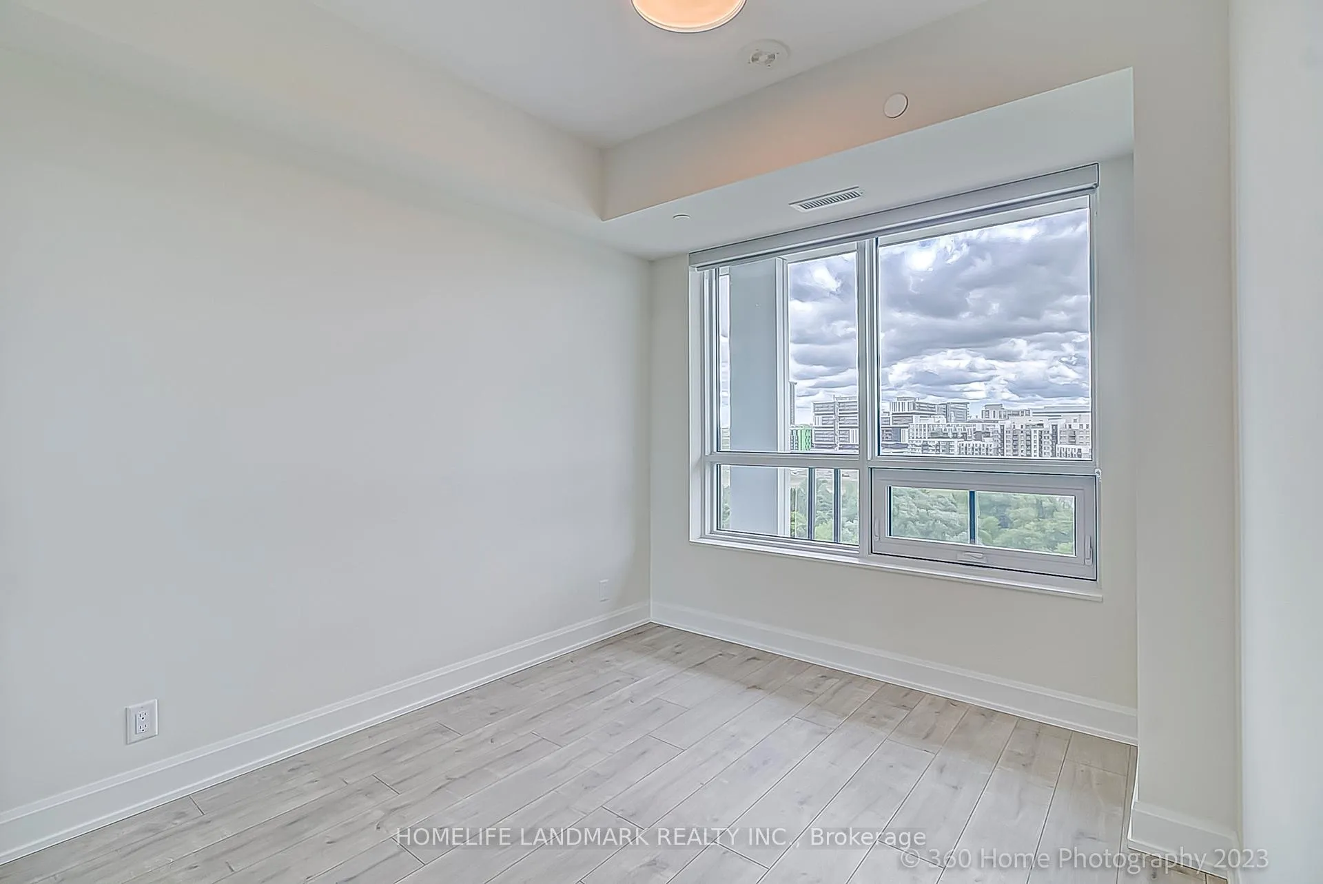 Photo 35 of Unit 1103, 8 Water Walk Drive, Markham, Unionville — HOMEH