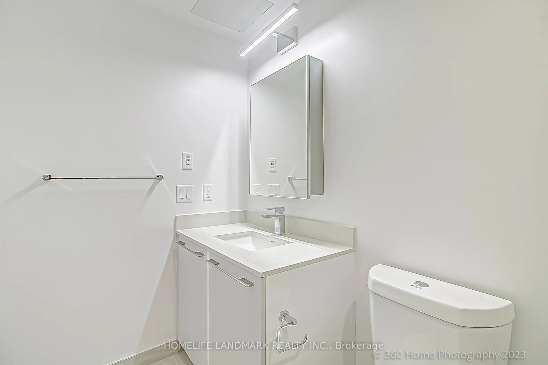 Photo 40 of Unit 1103, 8 Water Walk Drive, Markham, Unionville — HOMEH