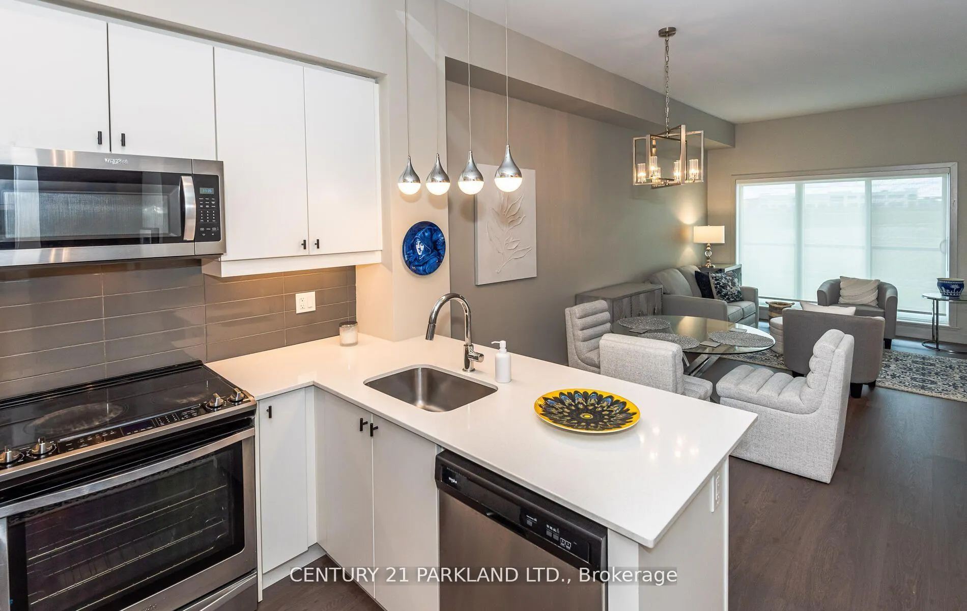Photo 13 of Unit 438, 555 William Graham Drive W, Aurora, Rural Aurora — HOMEH