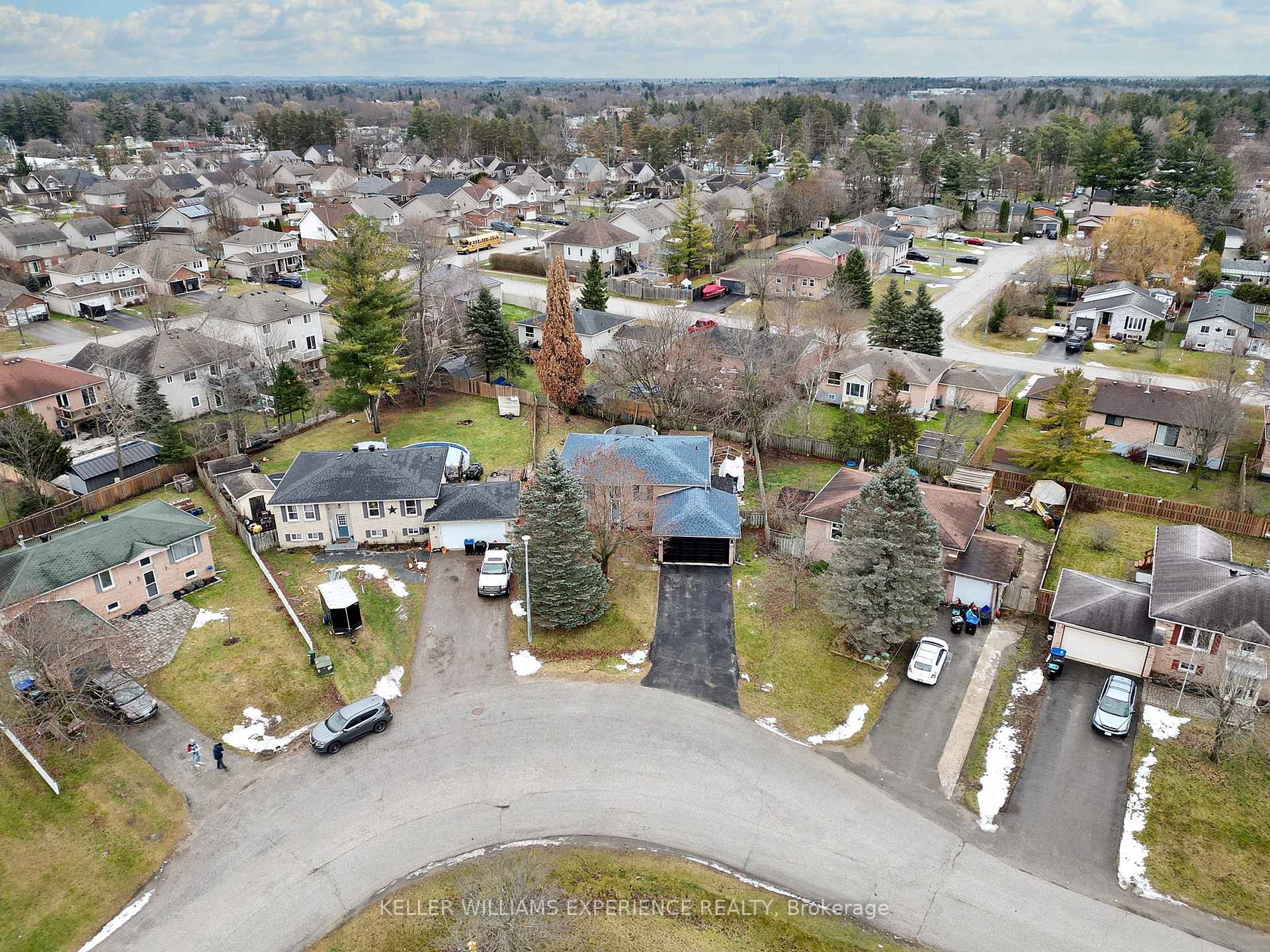Photo 5 of 43 Mccarthy Crescent, Essa, Angus — HOMEH