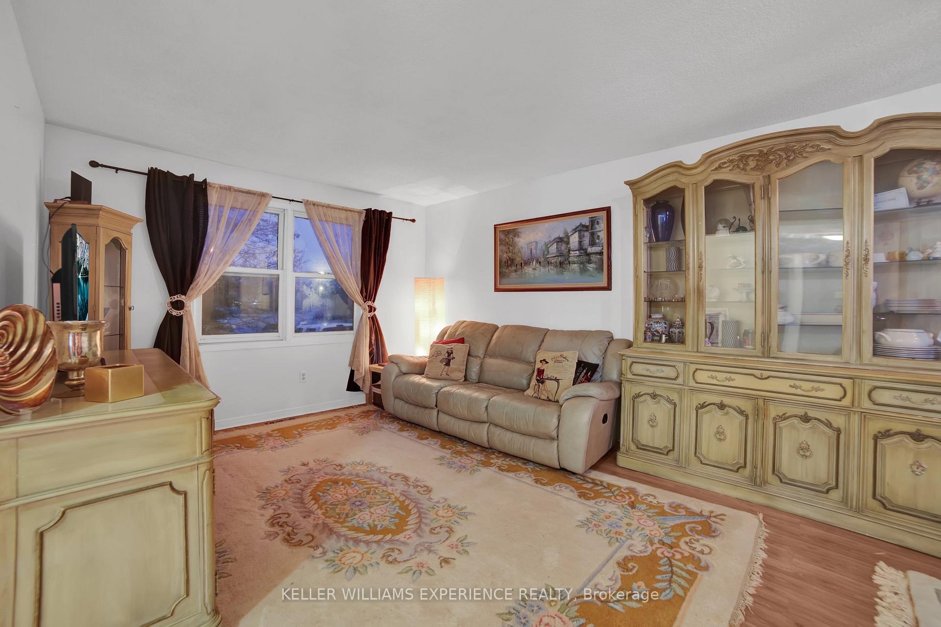 Photo 8 of 43 Mccarthy Crescent, Essa, Angus — HOMEH