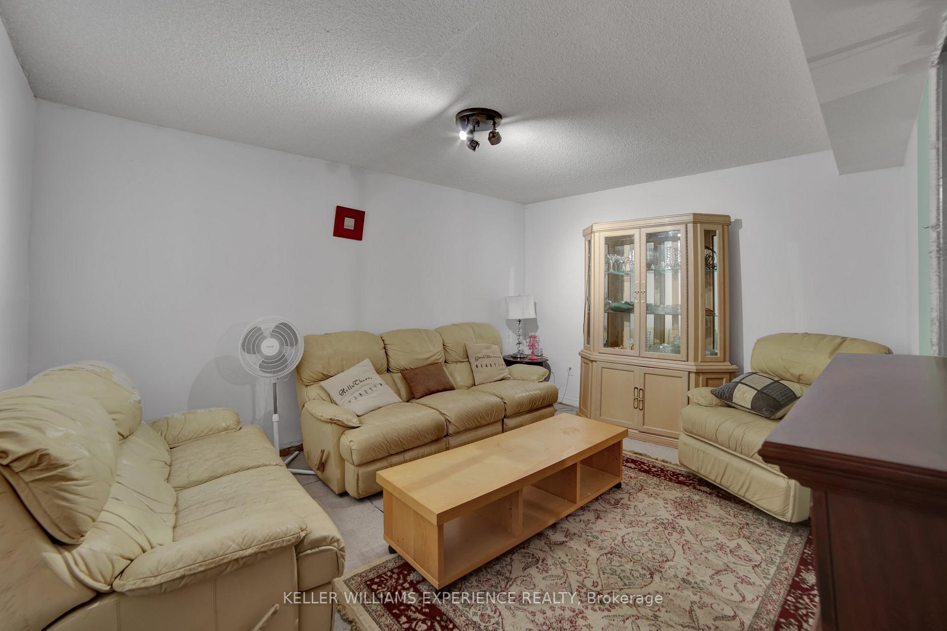 Photo 23 of 43 Mccarthy Crescent, Essa, Angus — HOMEH
