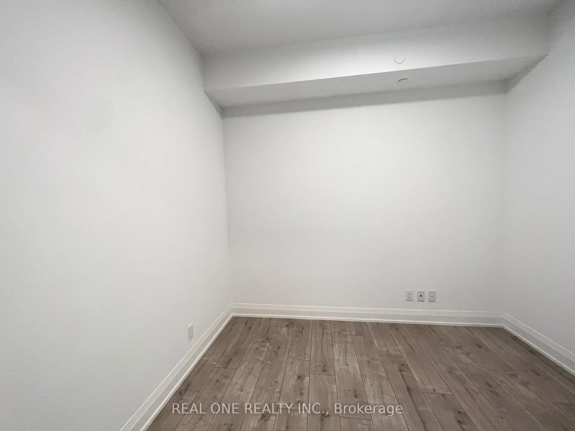 Photo 4 of Unit 3608, 18 Water Walk Drive, Markham, Unionville — HOMEH