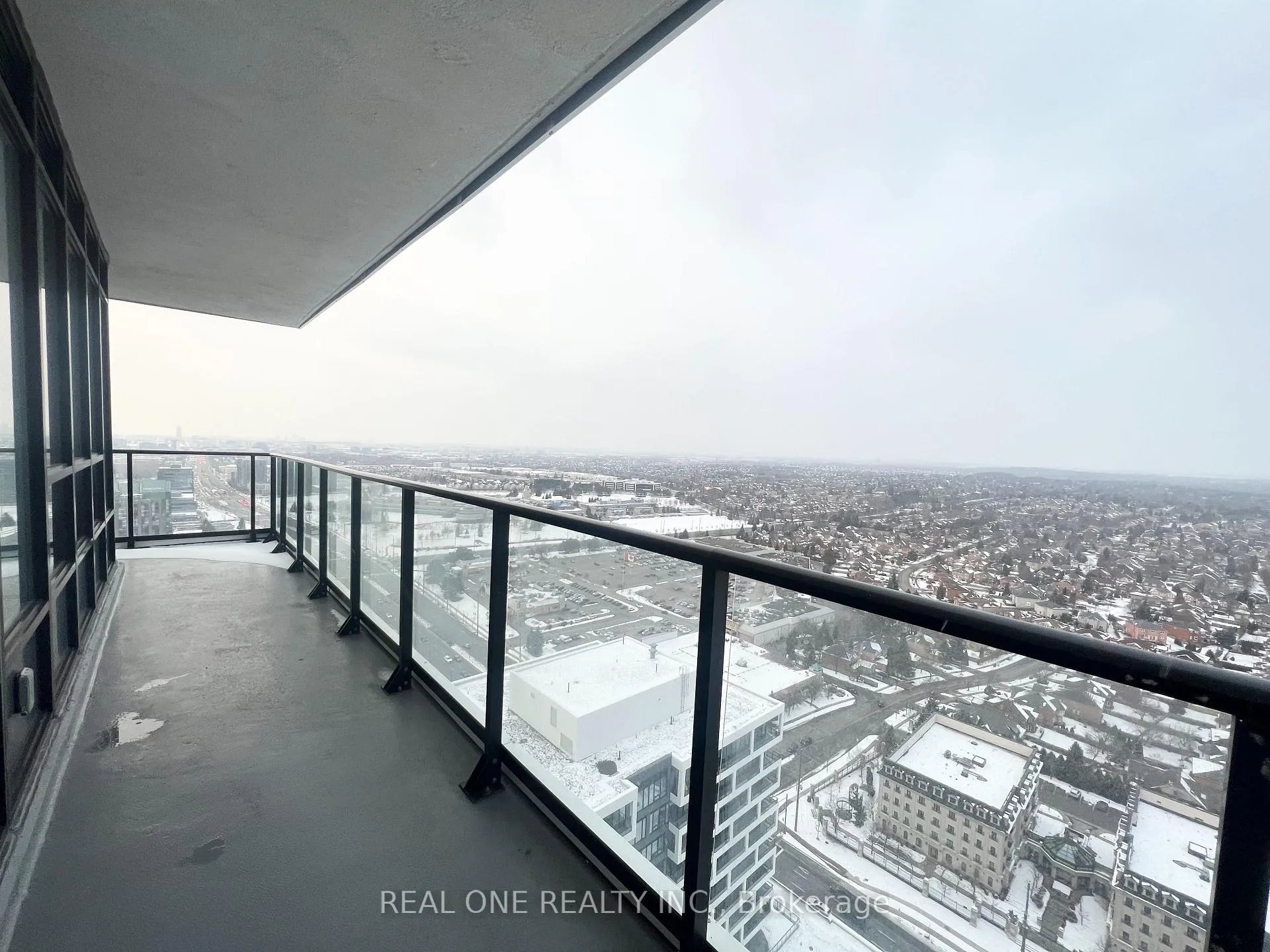 Photo 15 of Unit 3608, 18 Water Walk Drive, Markham, Unionville — HOMEH