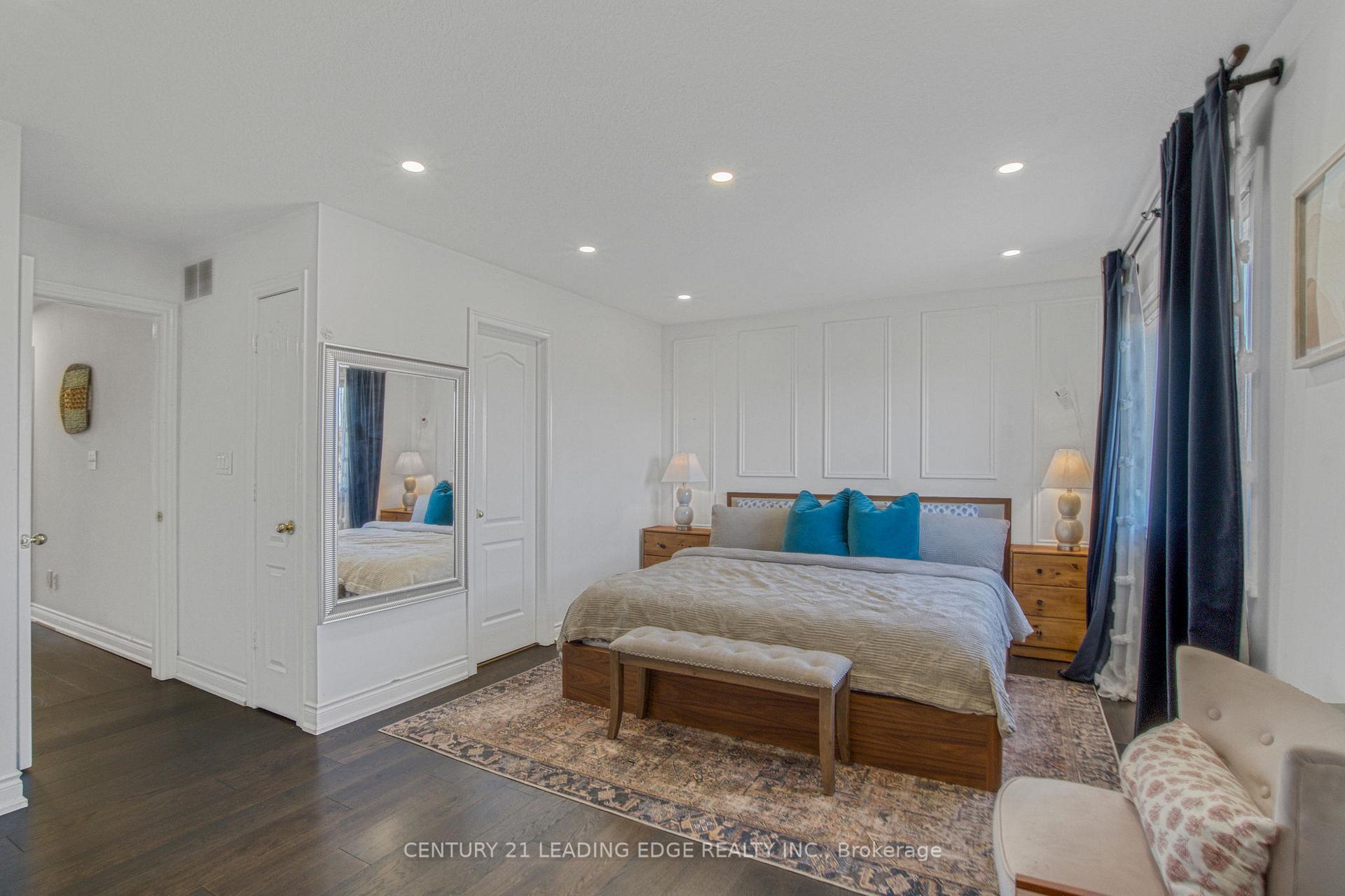 Photo 18 of 1417 Treeland Street, Burlington, Freeman — HOMEH