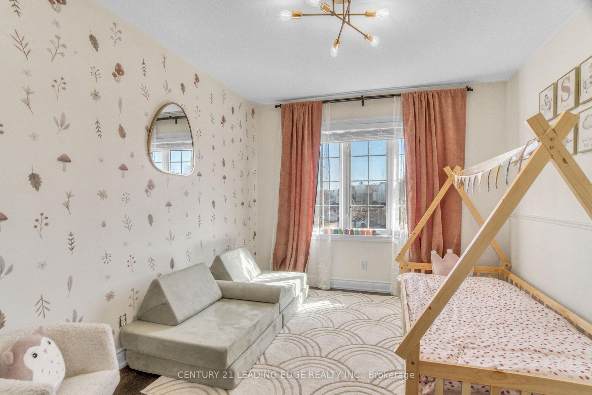 Photo 24 of 1417 Treeland Street, Burlington, Freeman — HOMEH
