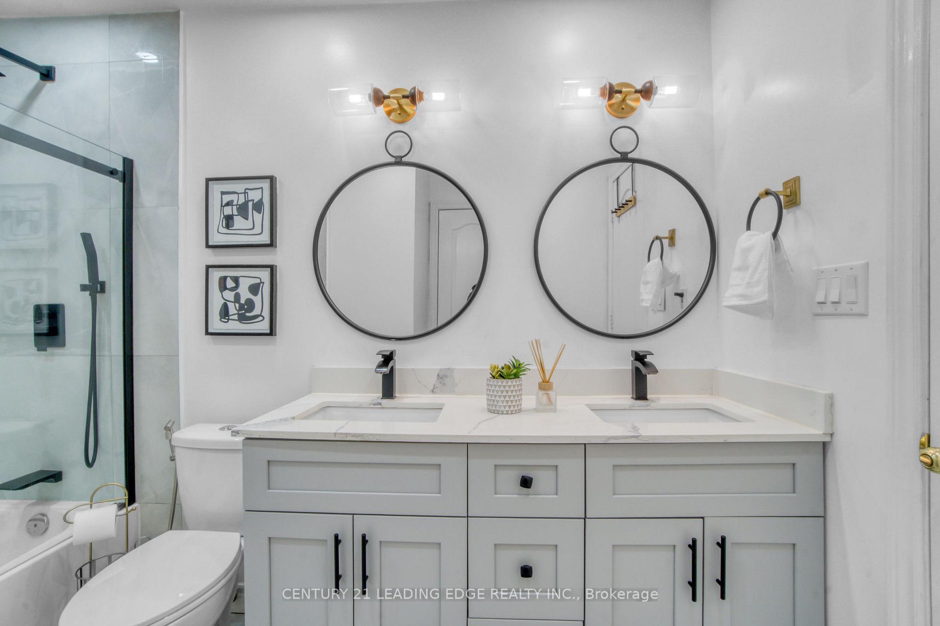 Photo 27 of 1417 Treeland Street, Burlington, Freeman — HOMEH