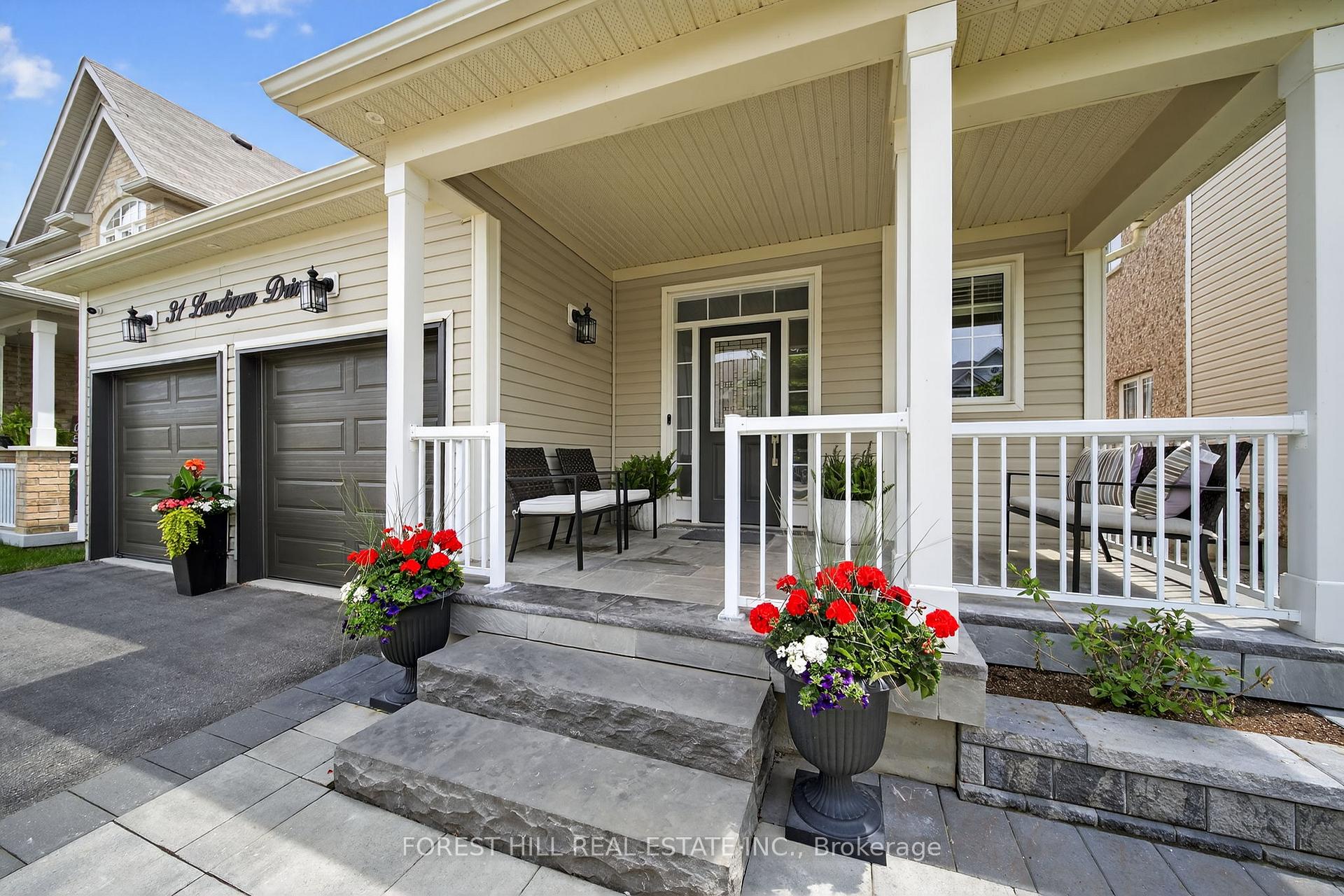 Photo 5 of 31 Lundigan Drive, Georgina, Keswick South — HOMEH