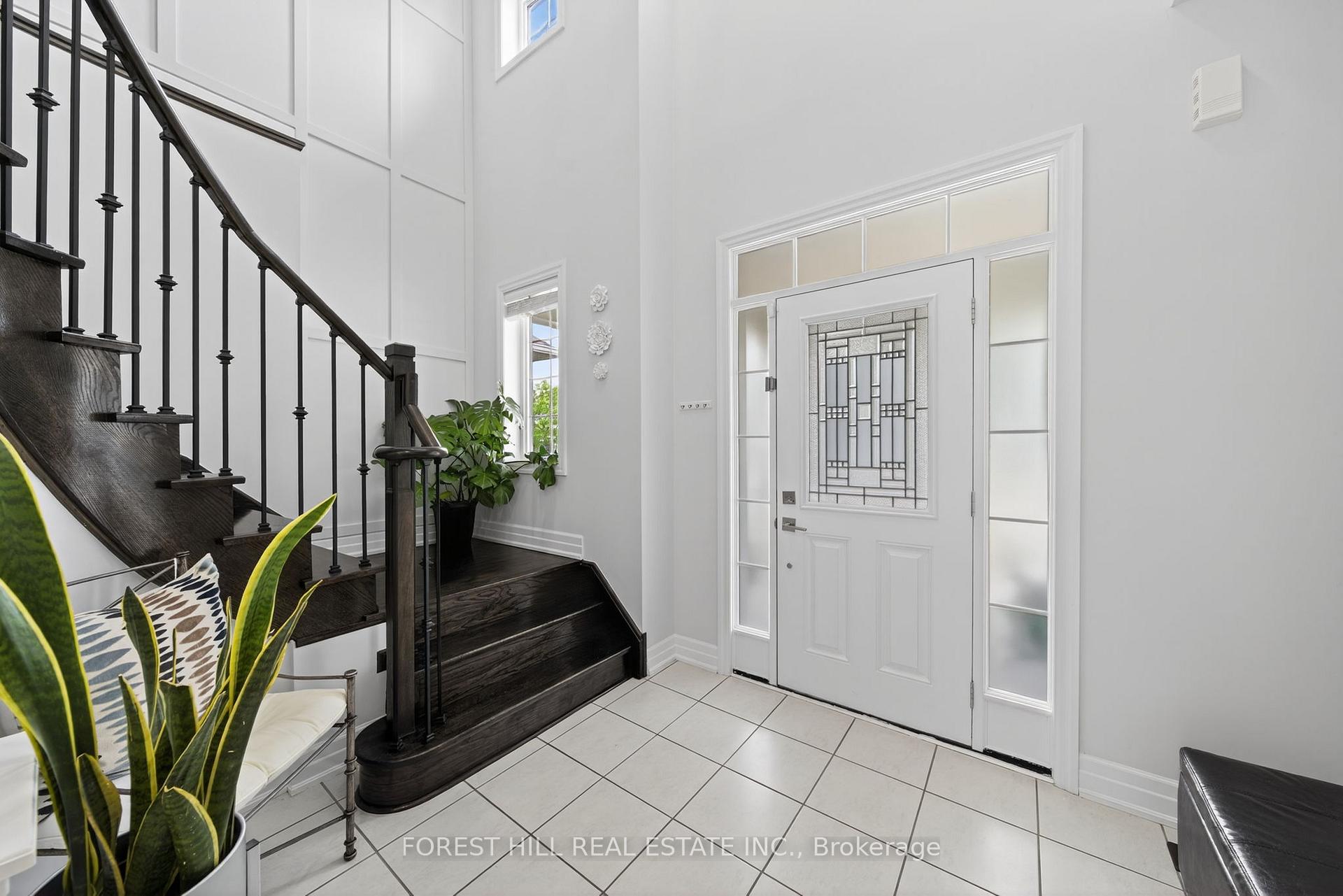 Photo 7 of 31 Lundigan Drive, Georgina, Keswick South — HOMEH