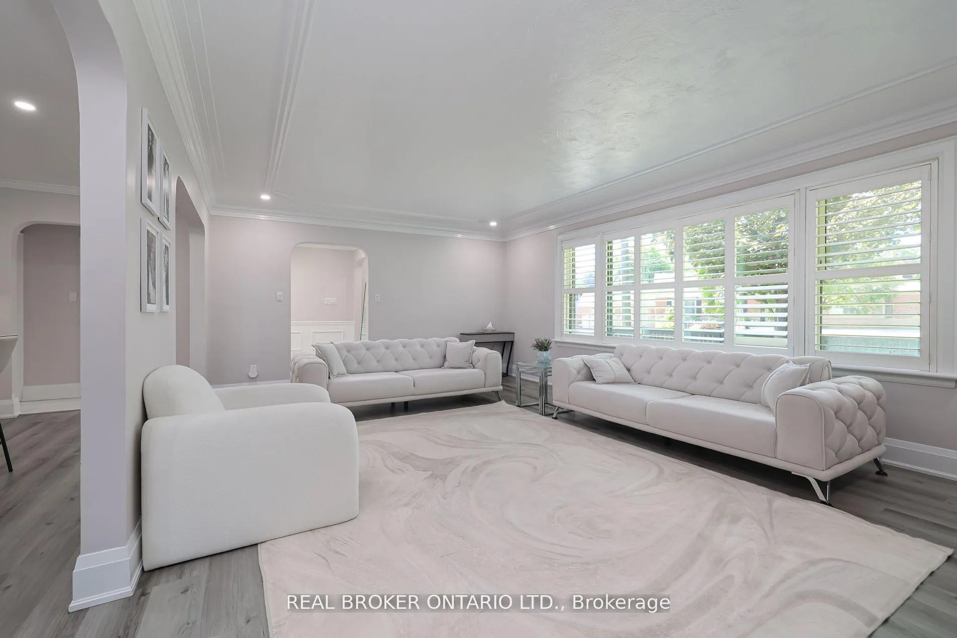 Photo 8 of 76 Randall Avenue, Hamilton, Stoney Creek Mountain — HOMEH