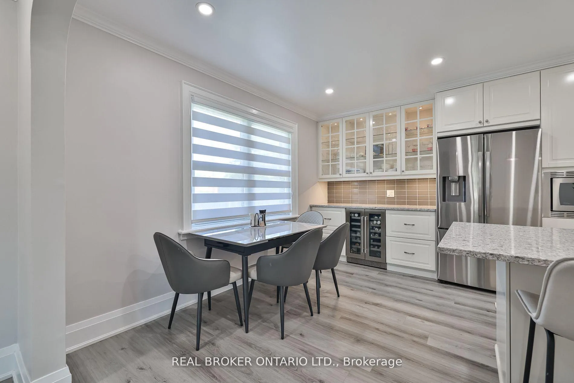Photo 14 of 76 Randall Avenue, Hamilton, Stoney Creek Mountain — HOMEH