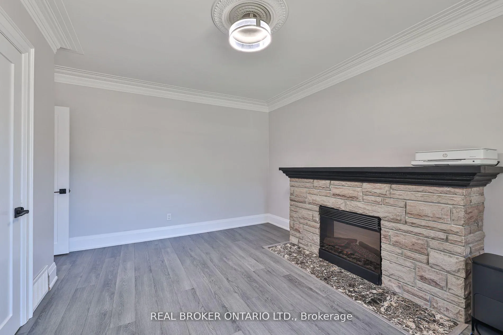 Photo 25 of 76 Randall Avenue, Hamilton, Stoney Creek Mountain — HOMEH