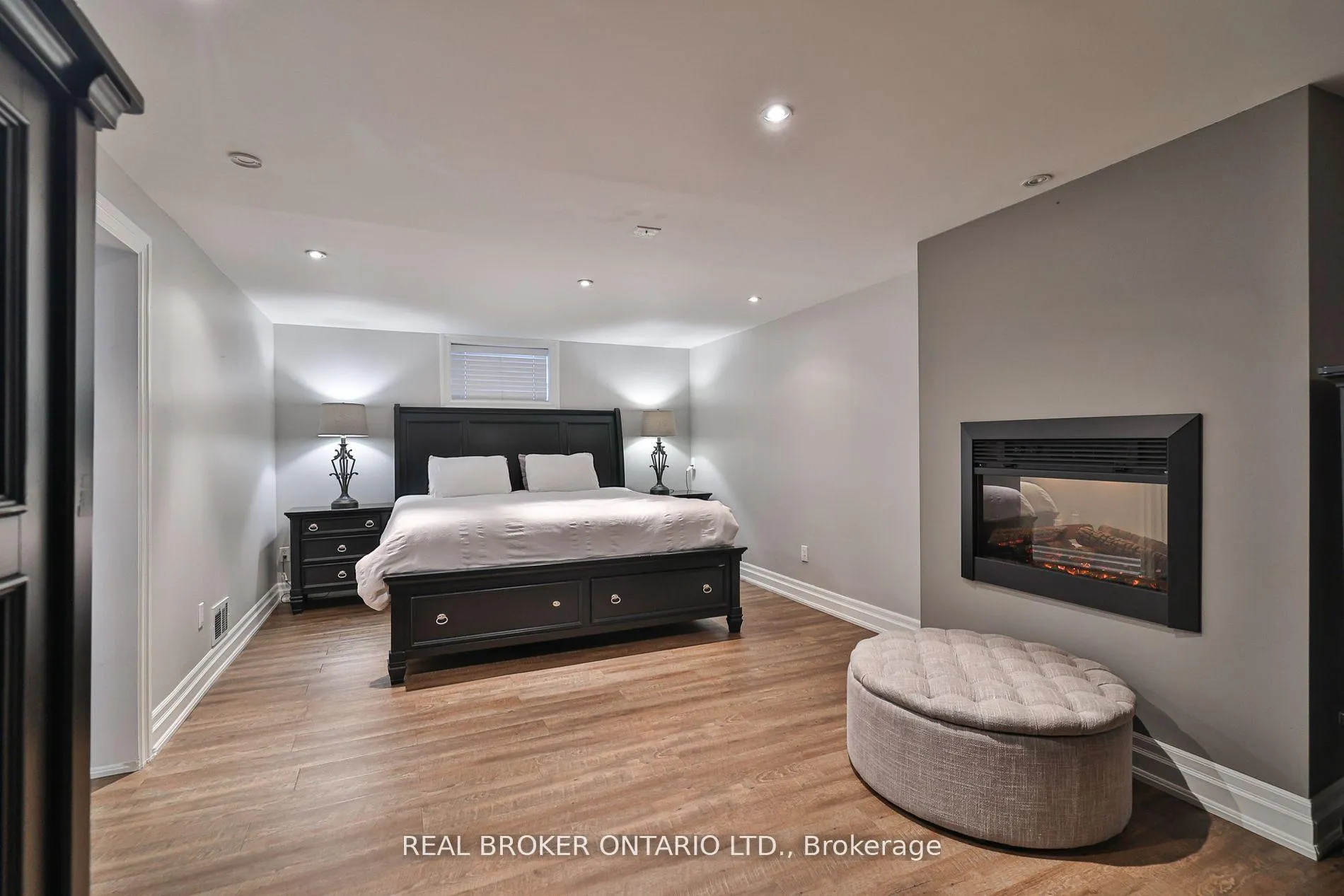 Photo 32 of 76 Randall Avenue, Hamilton, Stoney Creek Mountain — HOMEH