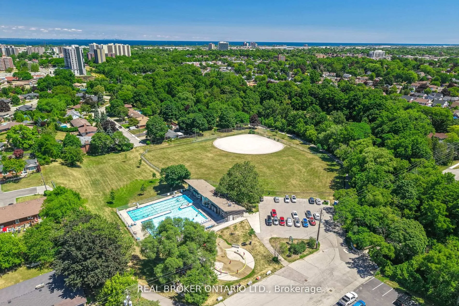 Photo 41 of 76 Randall Avenue, Hamilton, Stoney Creek Mountain — HOMEH
