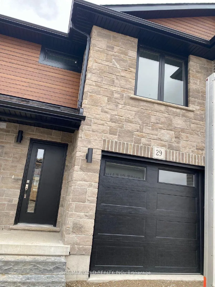 Photo 2 of 29 Trailside Drive, St. Marys — HOMEH