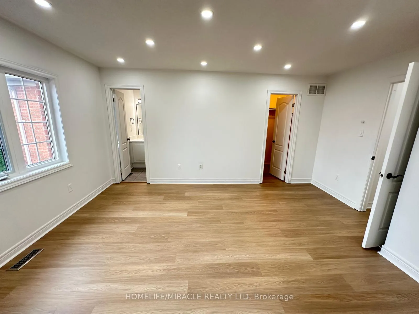 Photo 21 of 3016 Bur Oak Avenue, Markham, Cornell — HOMEH