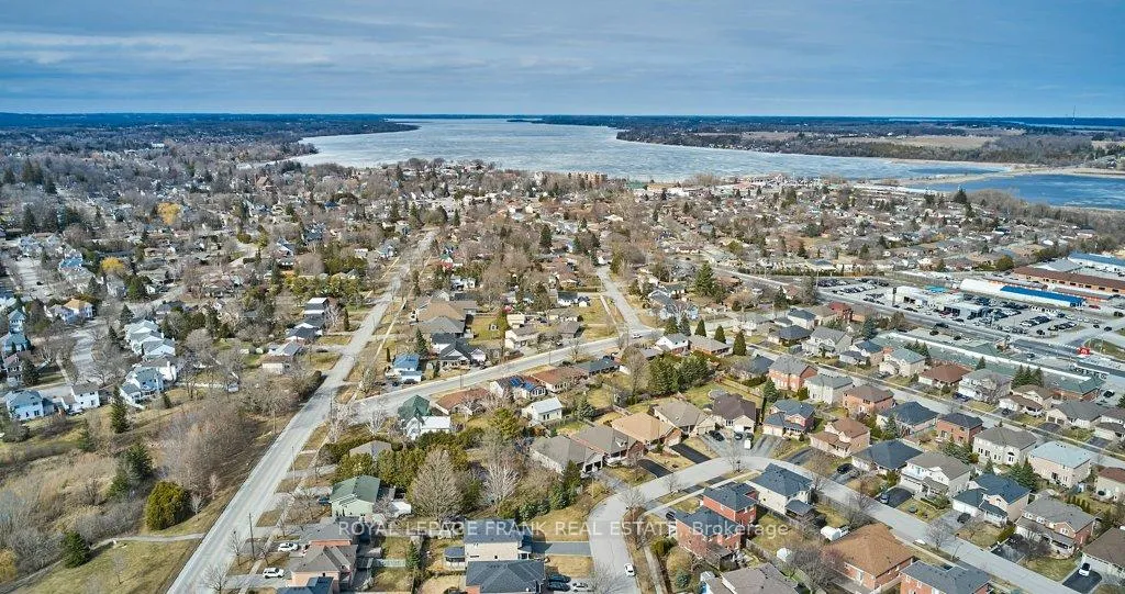 Photo 3 of Sadler Crescent, Scugog, Port Perry — HOMEH