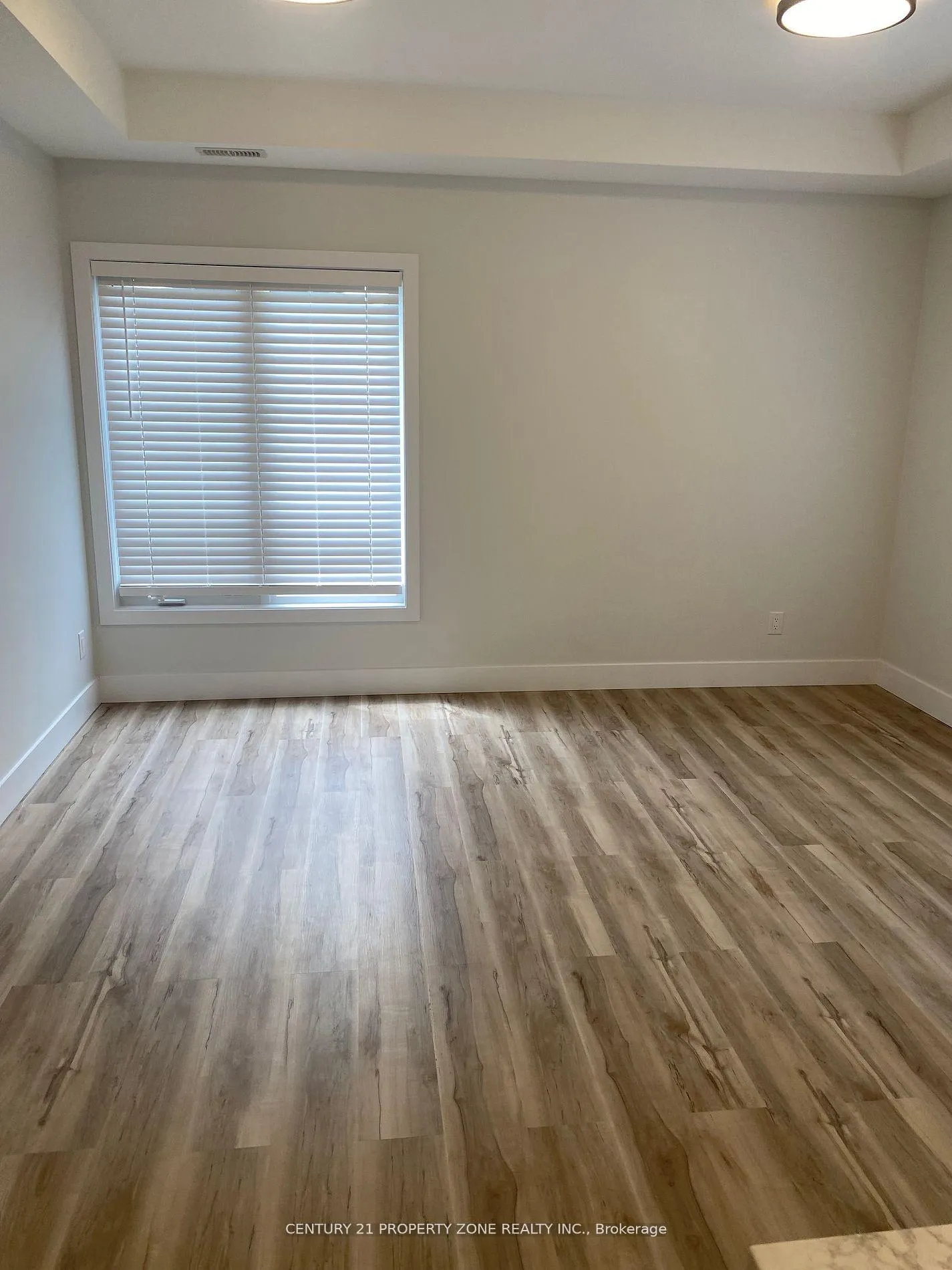 Photo 10 of Unit Main, 500 Karn Street, Kitchener — HOMEH