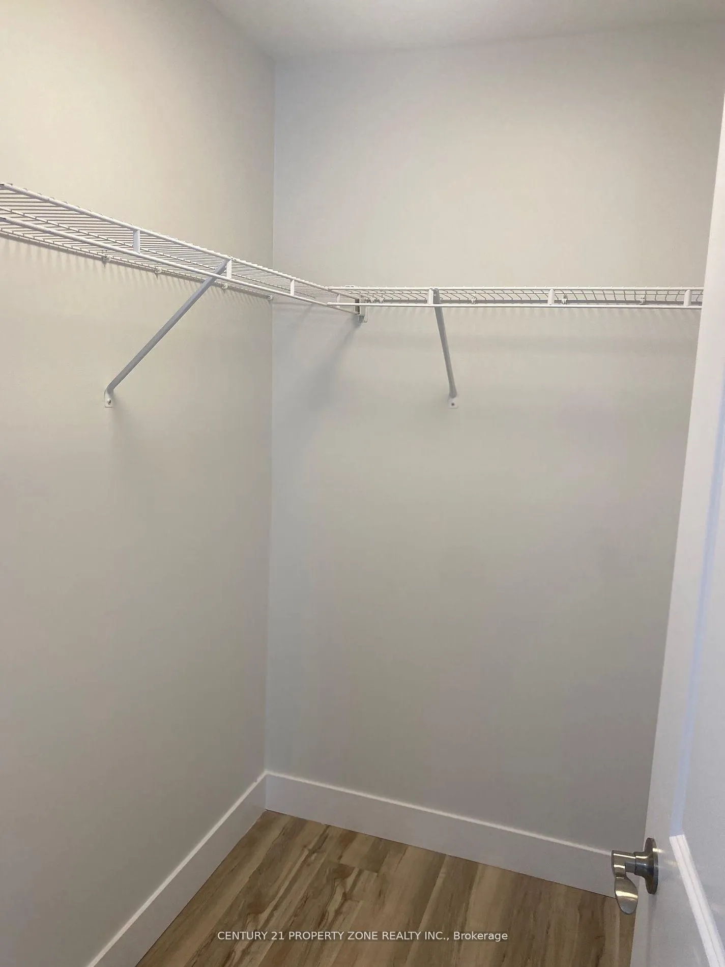 Photo 12 of Unit Main, 500 Karn Street, Kitchener — HOMEH