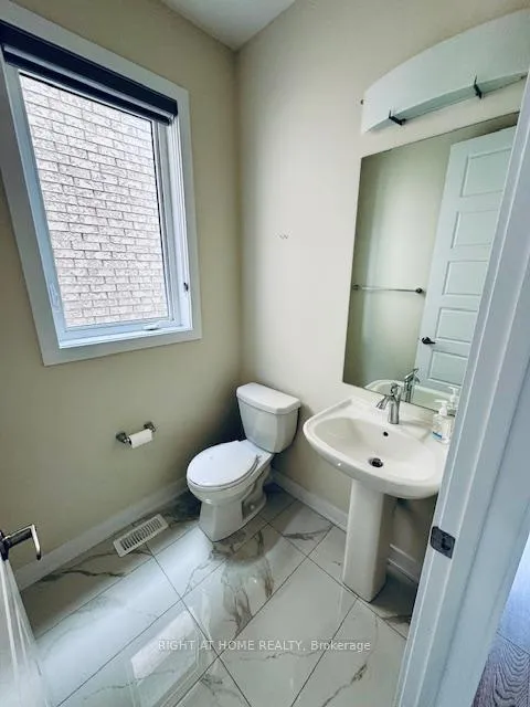 Photo 4 of 53 Keelson Street, Welland, Dain City — HOMEH