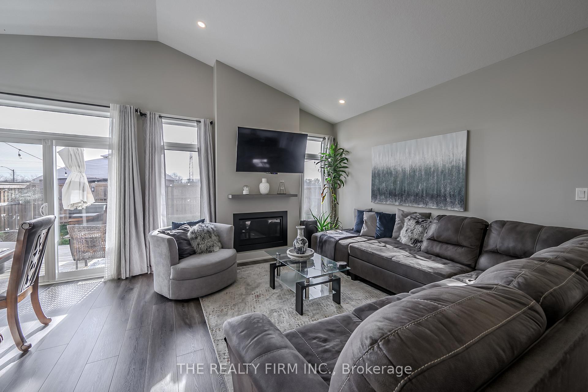Photo 6 of 40 Freeman Lane, Central Elgin, Rural Central Elgin — HOMEH