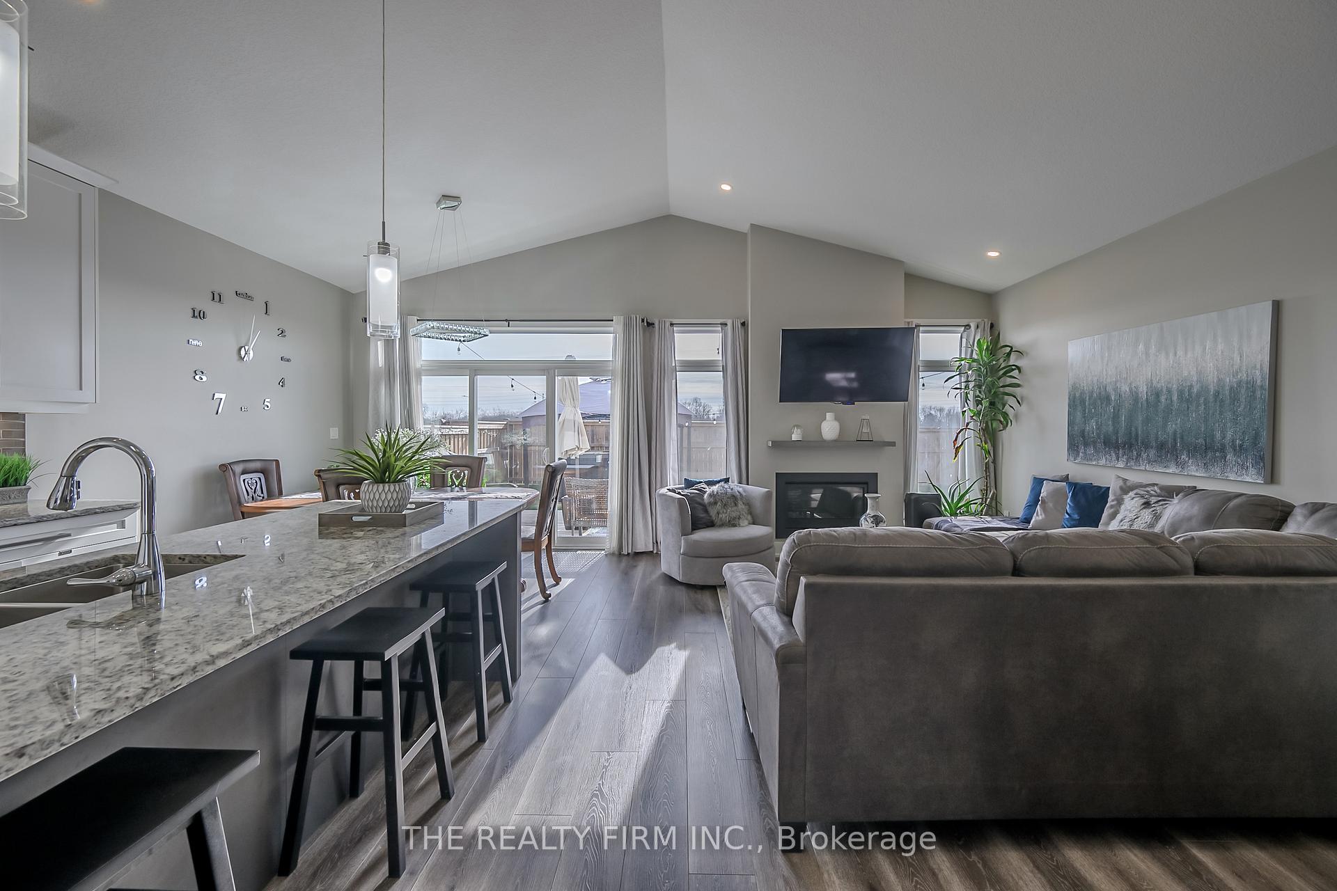 Photo 7 of 40 Freeman Lane, Central Elgin, Rural Central Elgin — HOMEH