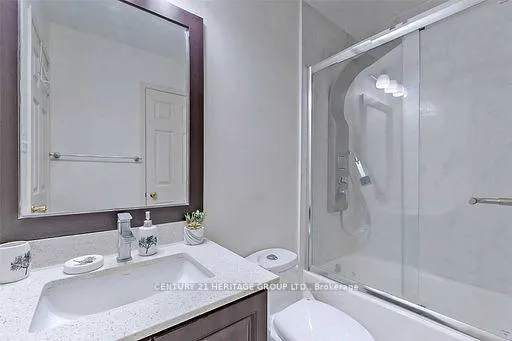 Photo 14 of 46 Rush Road, Aurora, Bayview Wellington — HOMEH