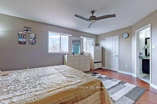 Photo 18 of 46 Rush Road, Aurora, Bayview Wellington — HOMEH