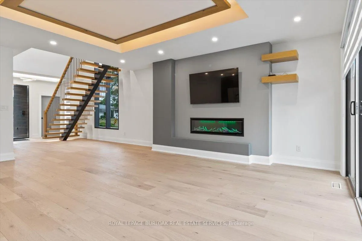 Photo 9 of Unit Upper, 253 Federal Street, Hamilton, Stoney Creek — HOMEH