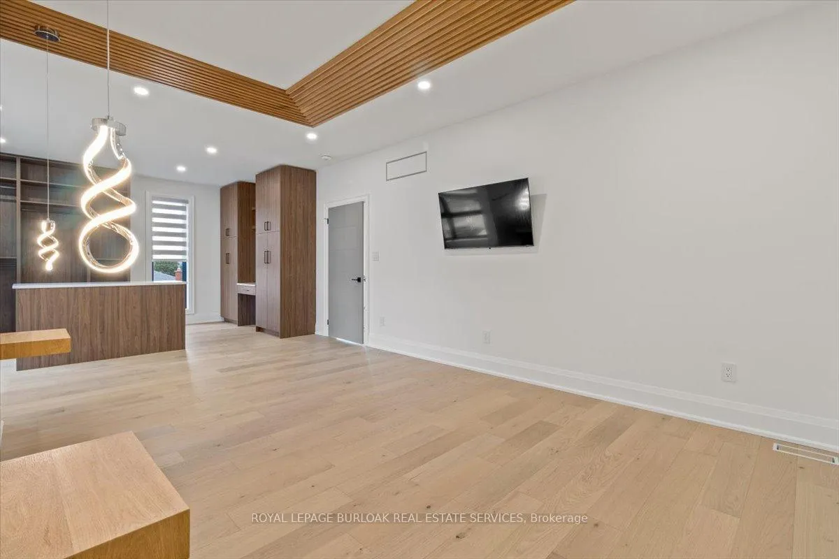 Photo 21 of Unit Upper, 253 Federal Street, Hamilton, Stoney Creek — HOMEH