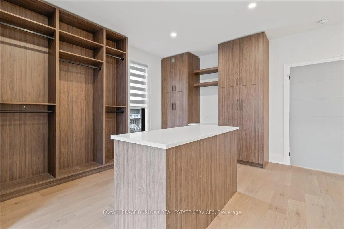 Photo 25 of Unit Upper, 253 Federal Street, Hamilton, Stoney Creek — HOMEH