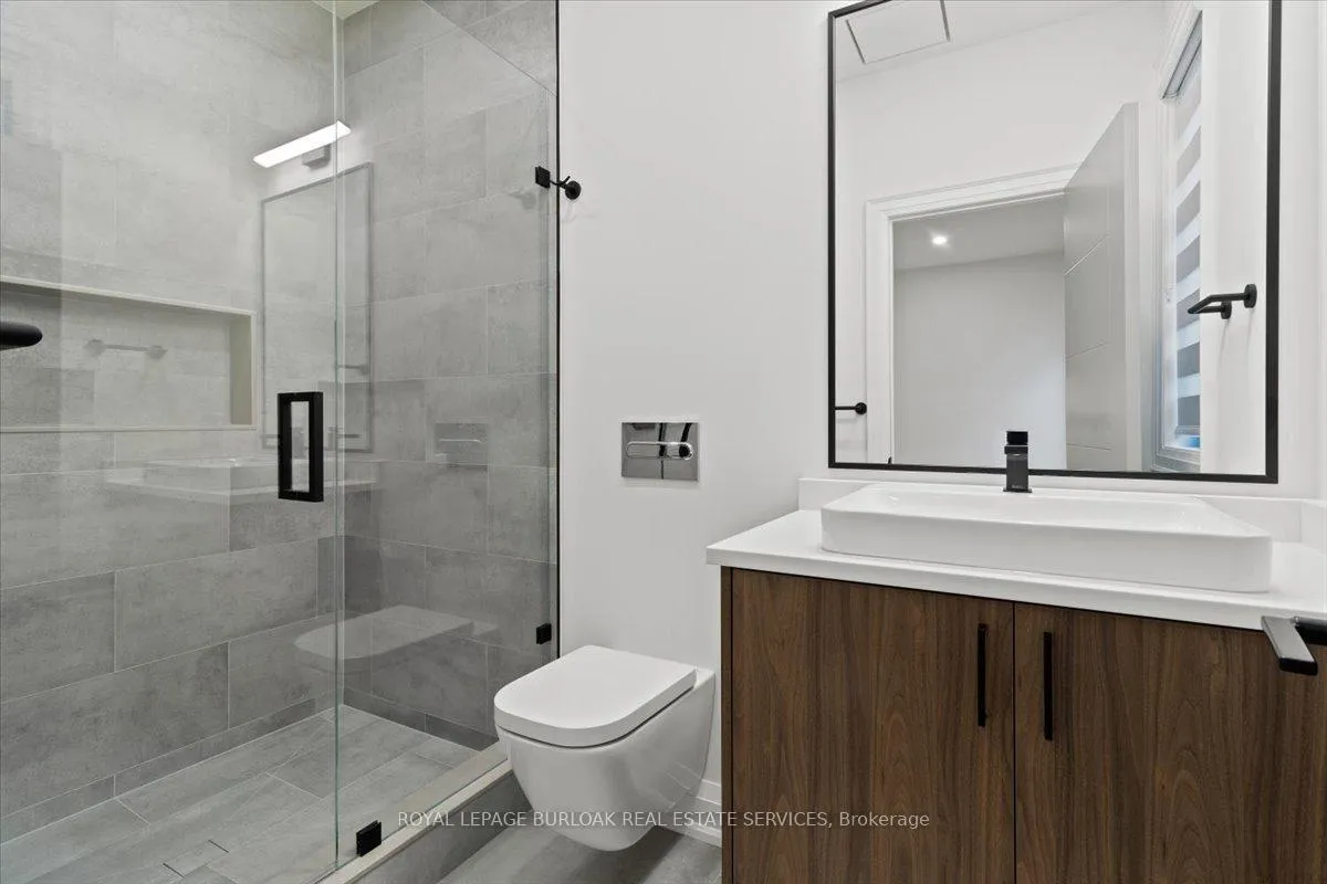 Photo 30 of Unit Upper, 253 Federal Street, Hamilton, Stoney Creek — HOMEH