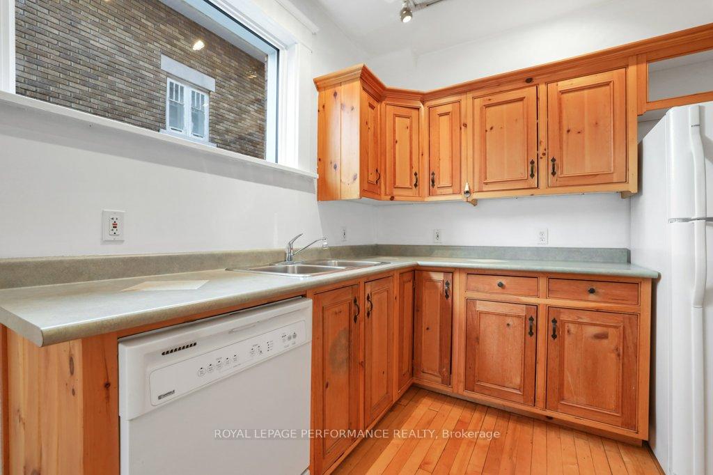 Photo 9 of 164 Sunnyside Avenue, Ottawa, Old Ottawa South/Rideau Gardens — HOMEH