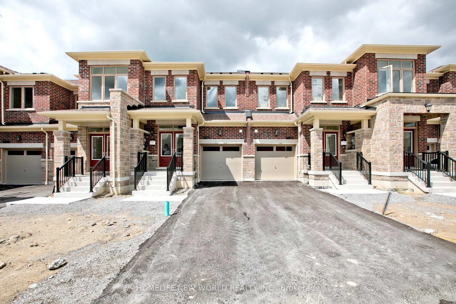 Photo 1 of 2970 Gatestone Path, Pickering, Rural Pickering — HOMEH