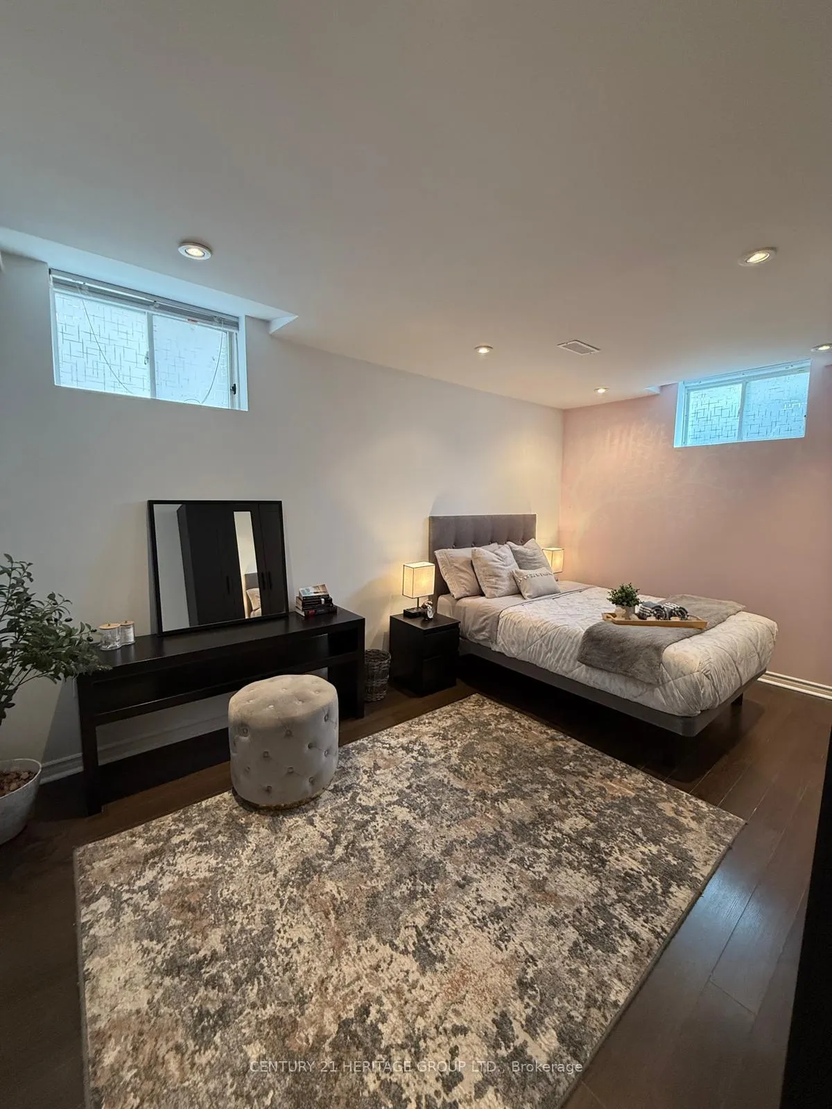 Photo 20 of 335 Vellore Avenue, Vaughan, Vellore Village — HOMEH