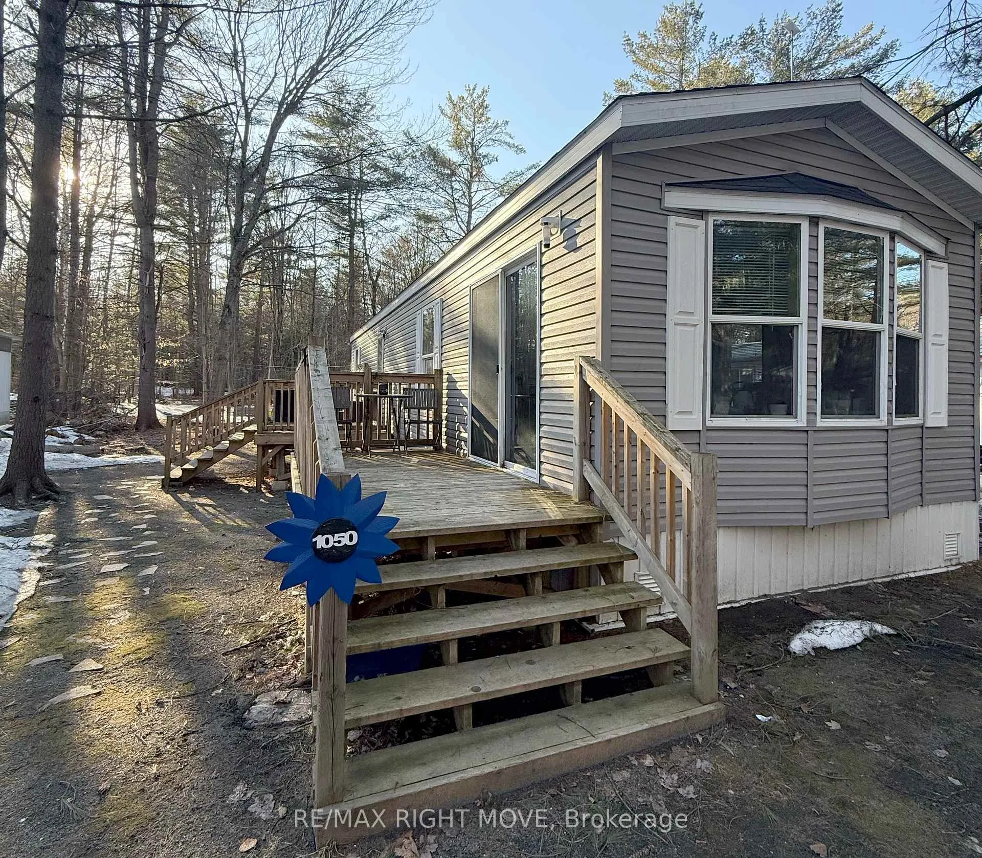 Photo 1 of 1050 4 Seasons Road, Gravenhurst, Morrison — HOMEH