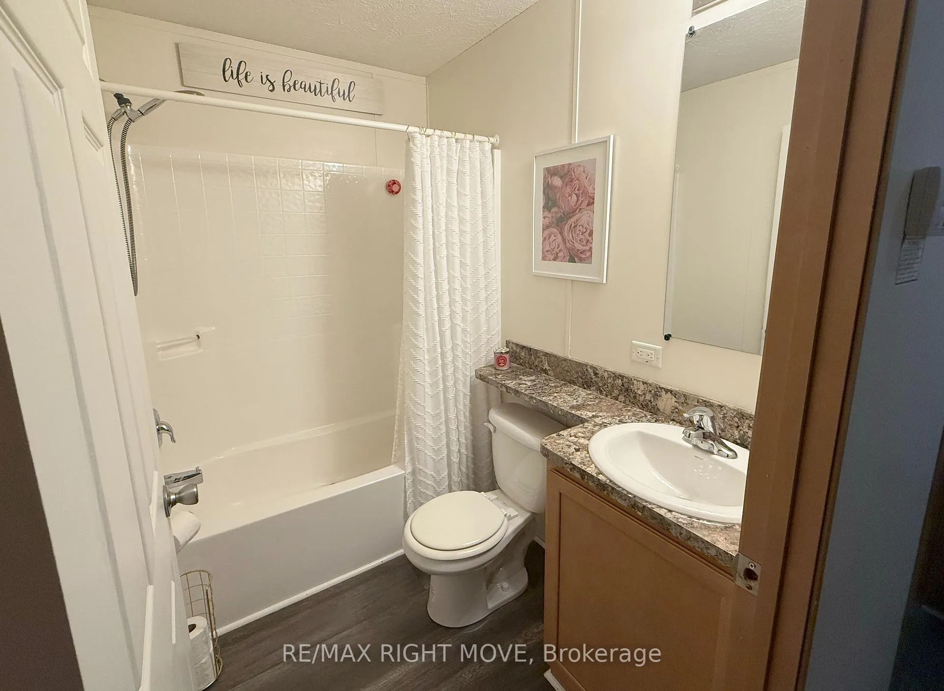 Photo 13 of 1050 4 Seasons Road, Gravenhurst, Morrison — HOMEH