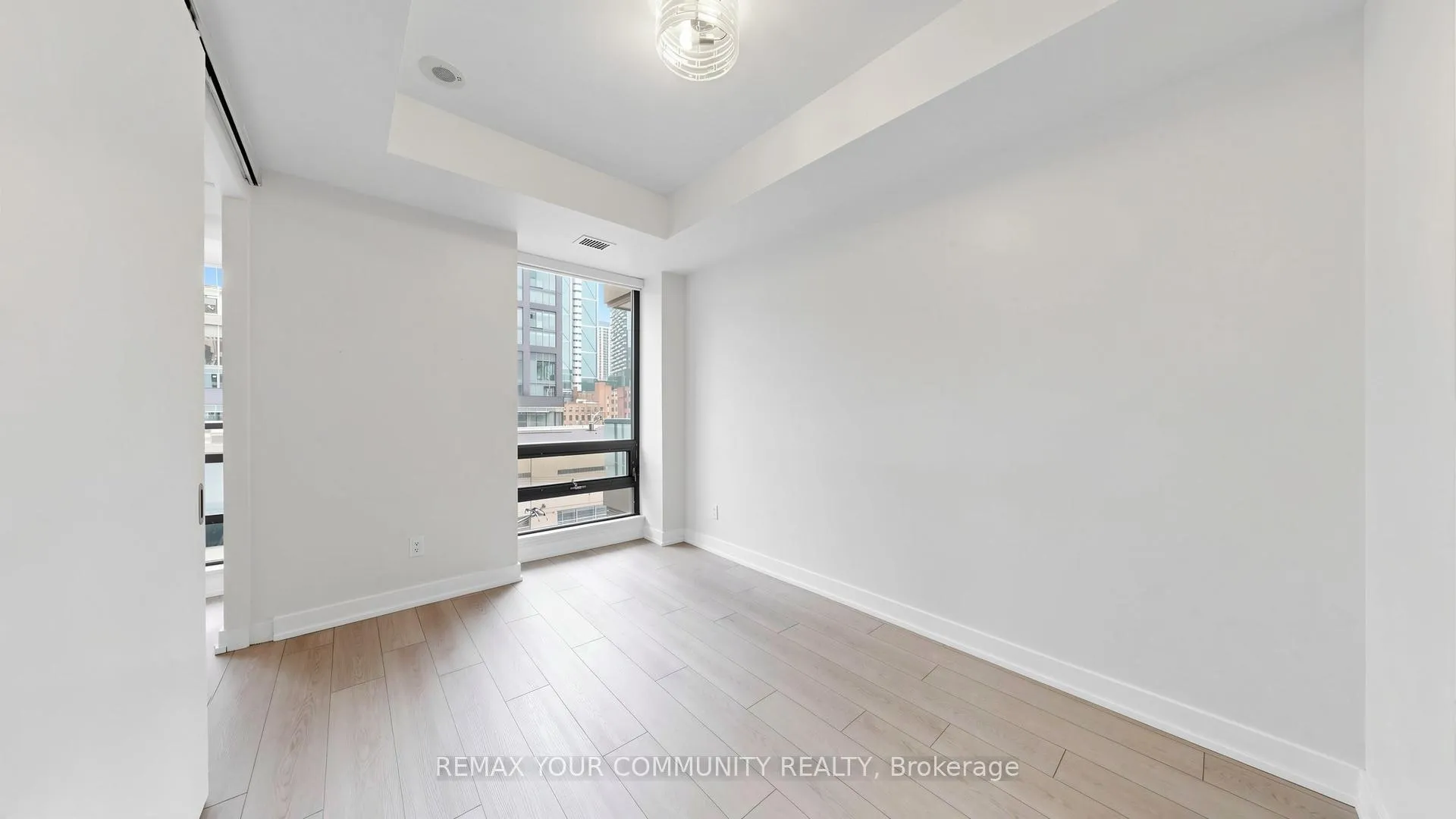 Photo 23 of Unit 310, 438 King Street W, Toronto, Waterfront Communities — HOMEH