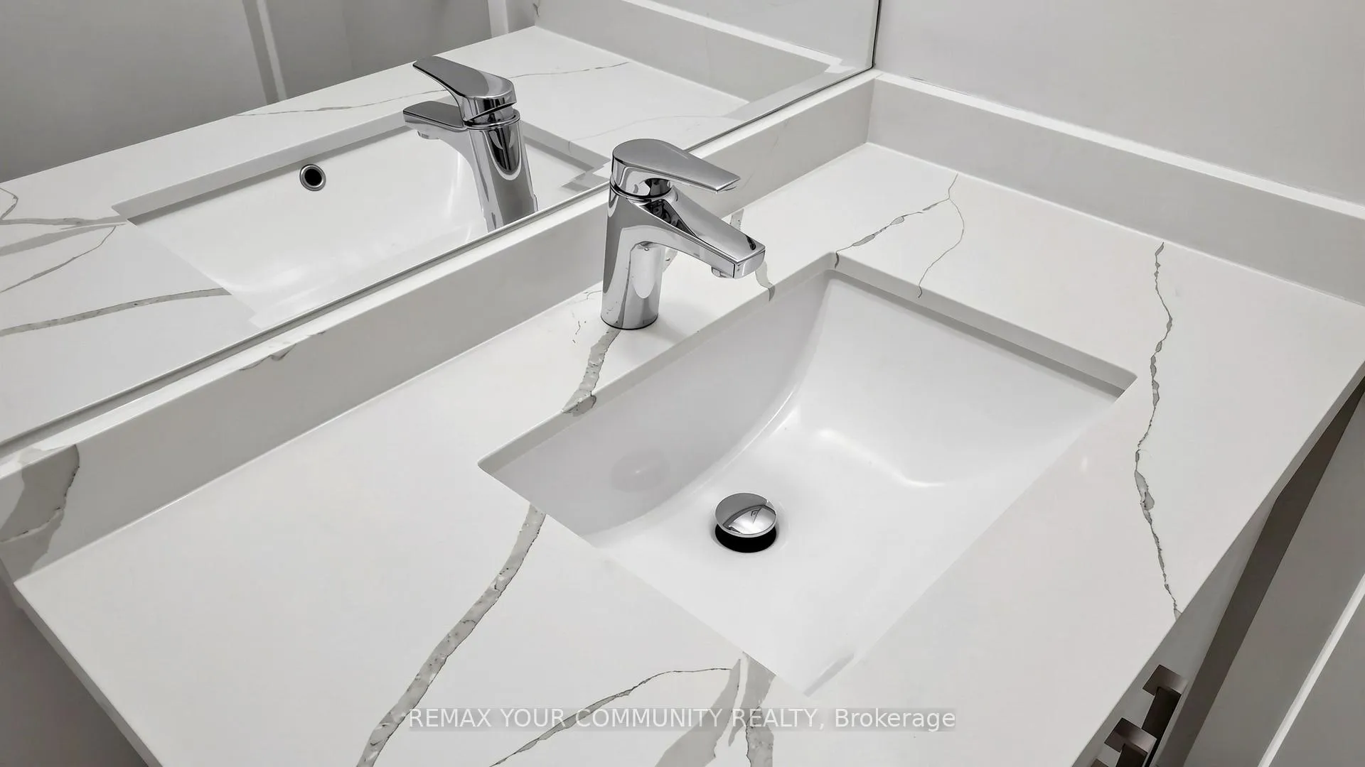 Photo 26 of Unit 310, 438 King Street W, Toronto, Waterfront Communities — HOMEH