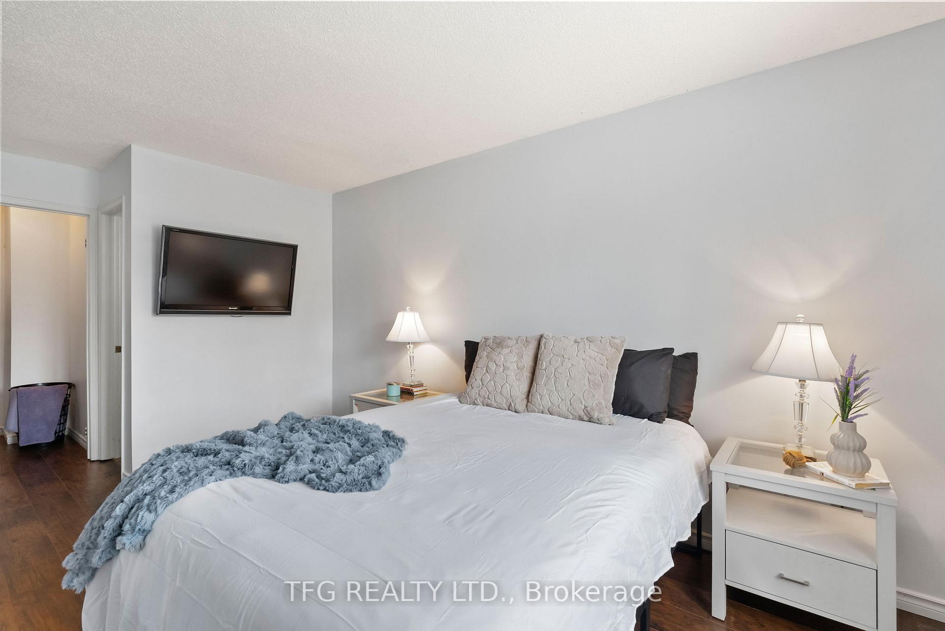 Photo 15 of 2 Goldpine Avenue, Clarington, Courtice — HOMEH