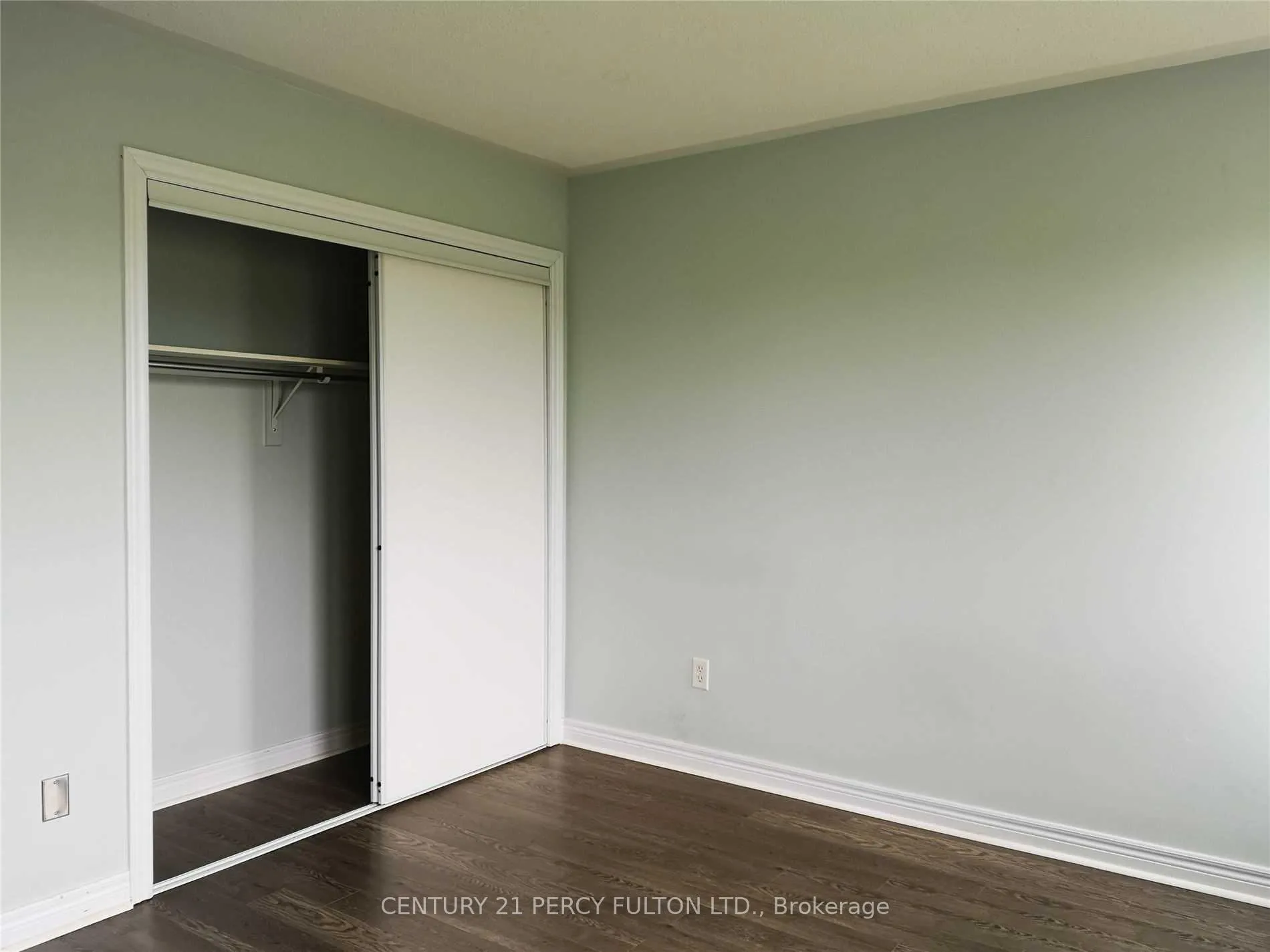 Photo 2 of 2622 Bur Oak Avenue, Markham, Cornell — HOMEH