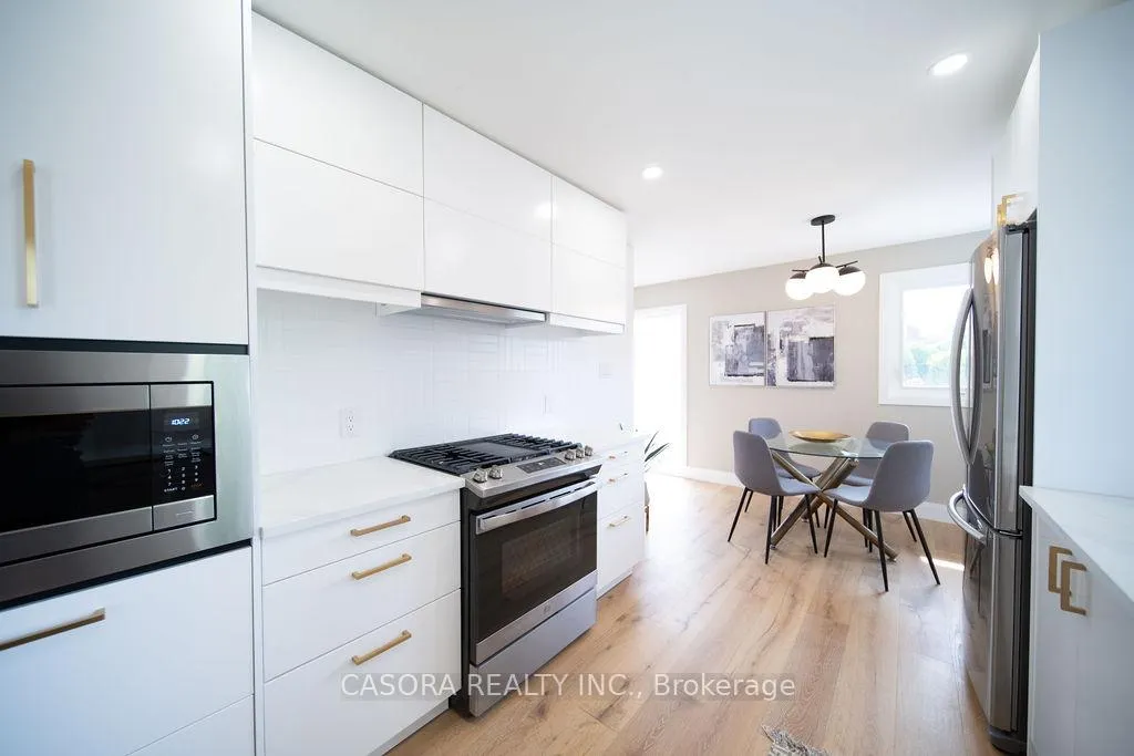 Photo 7 of Unit 1, 107 Delmar Drive, Hamilton, Buchanan — HOMEH