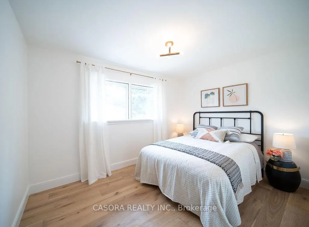 Photo 16 of Unit 1, 107 Delmar Drive, Hamilton, Buchanan — HOMEH