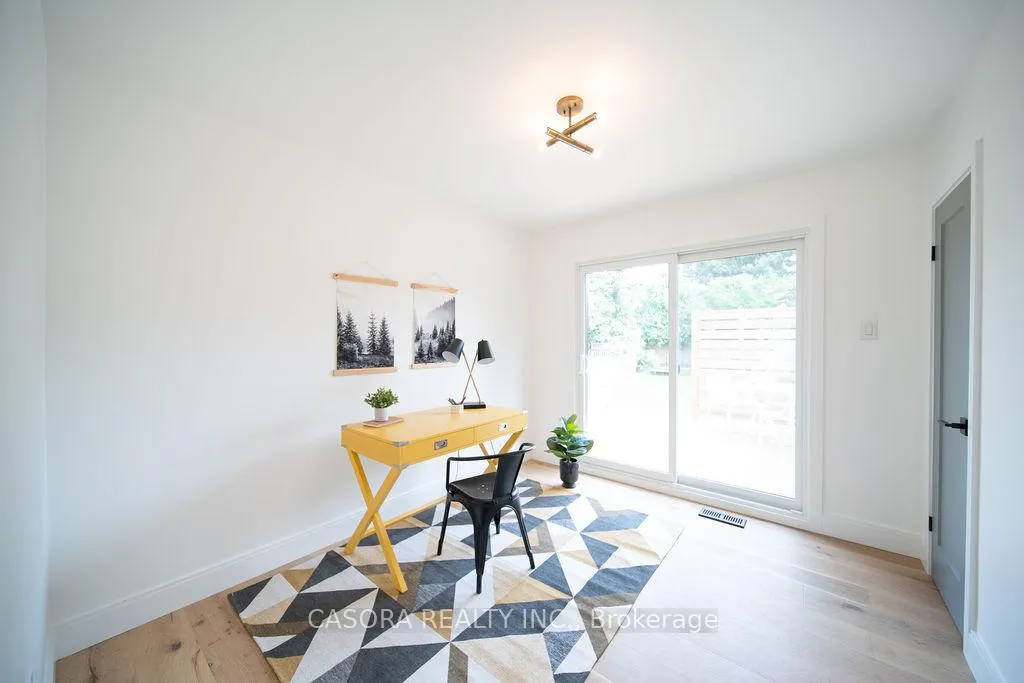 Photo 18 of Unit 1, 107 Delmar Drive, Hamilton, Buchanan — HOMEH