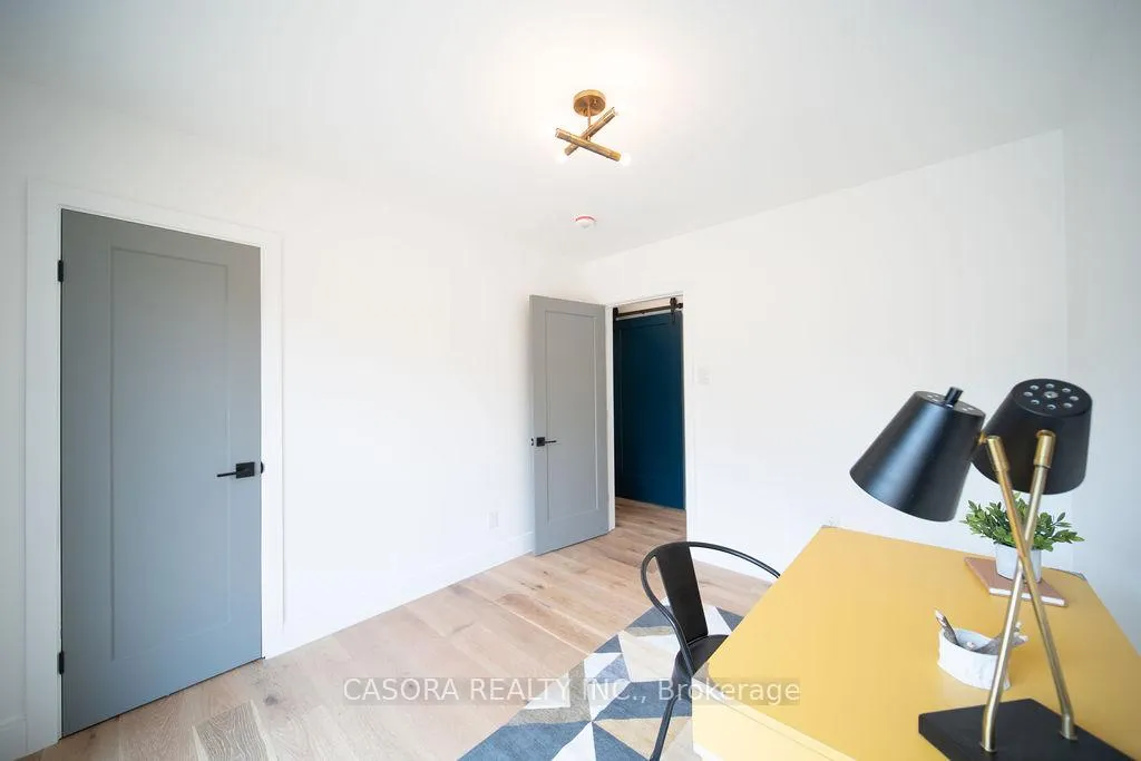 Photo 20 of Unit 1, 107 Delmar Drive, Hamilton, Buchanan — HOMEH
