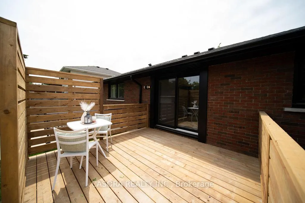 Photo 25 of Unit 1, 107 Delmar Drive, Hamilton, Buchanan — HOMEH