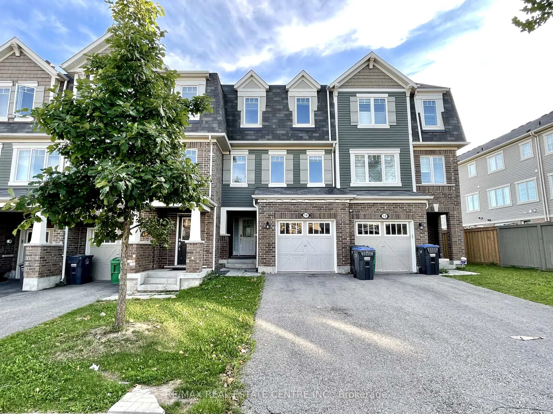 Front of 14 Quillberry Close