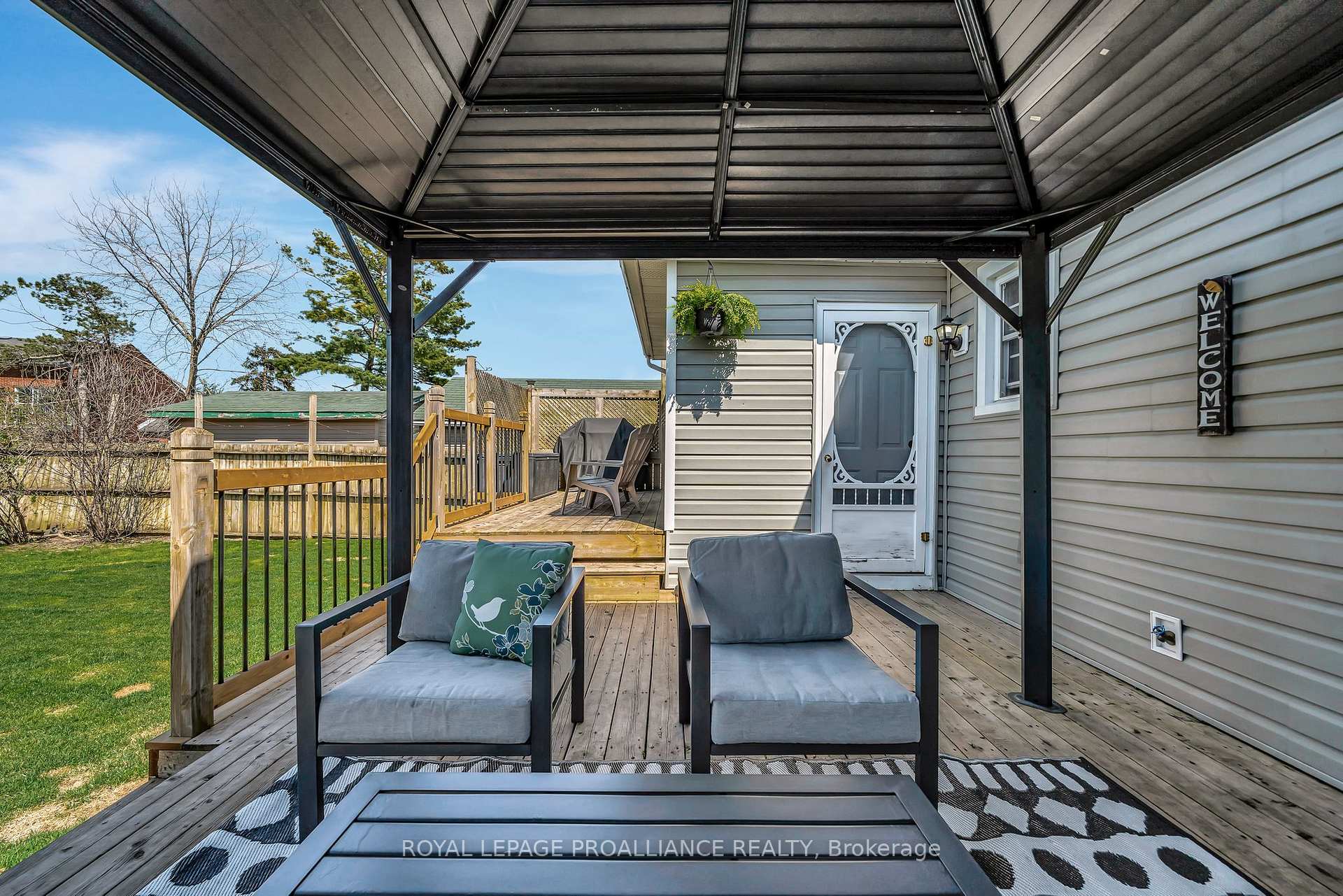 Photo 31 of 108 Karl Street, Belleville, Belleville Ward — HOMEH