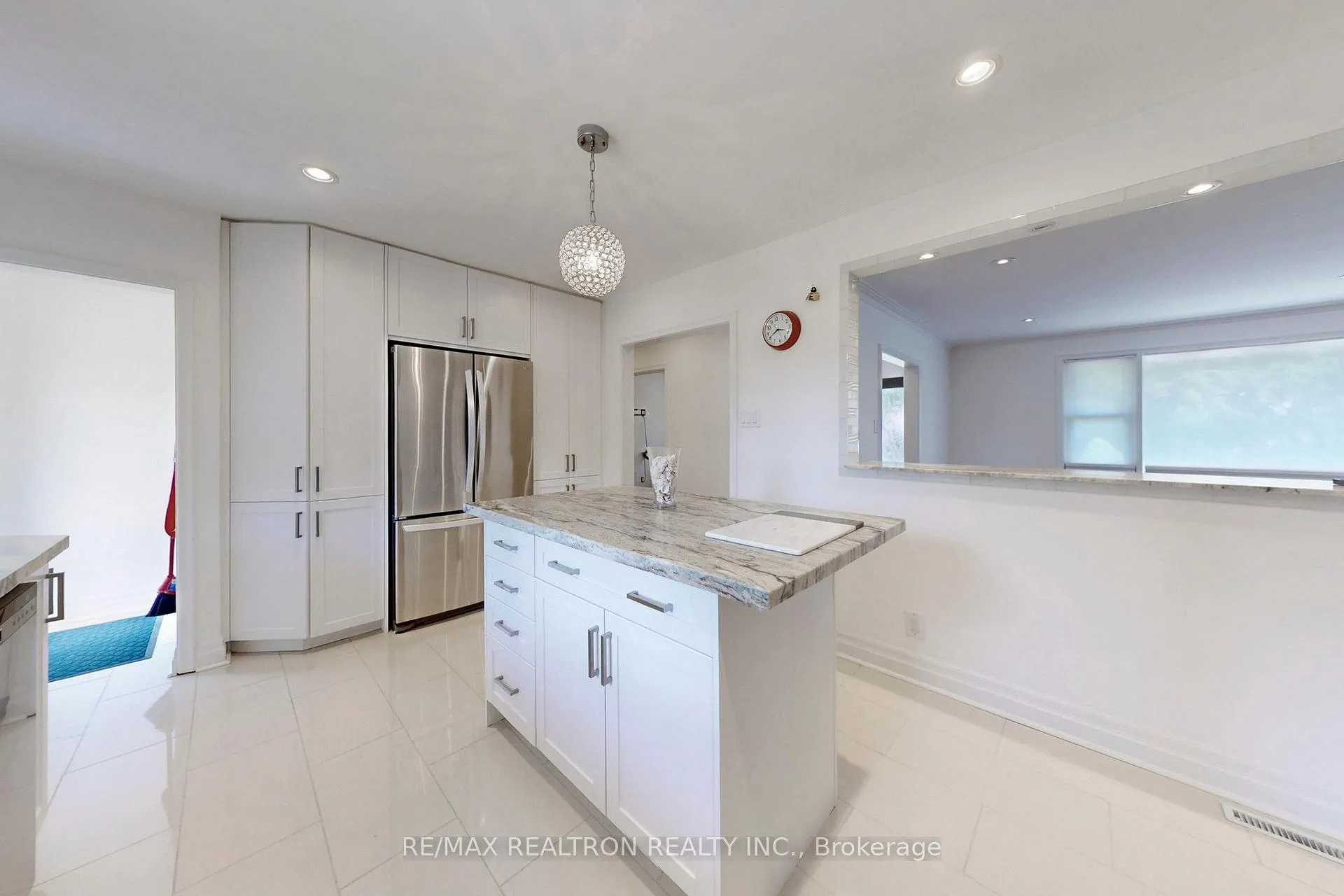 Photo 18 of 27 Naylon Street, Vaughan, Maple — HOMEH